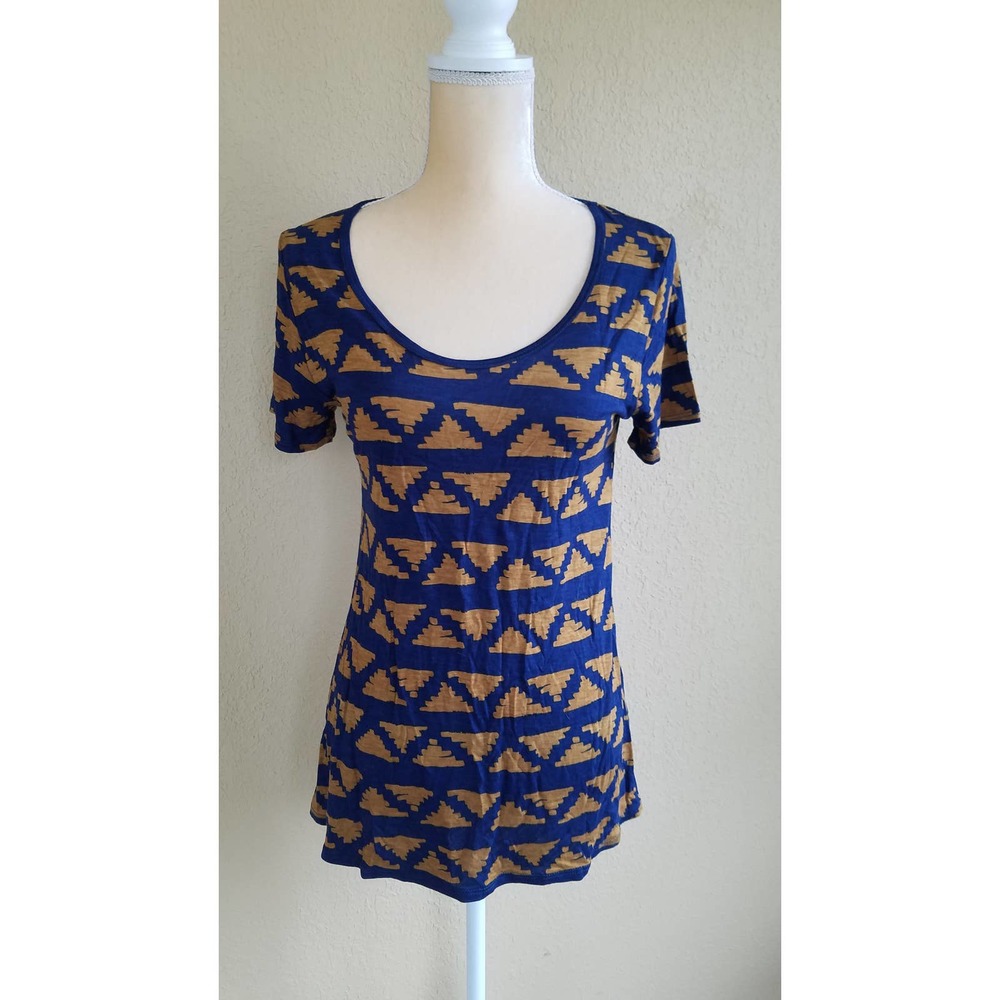 Lularoe Geometric Print Classic Tee T Shirt XS